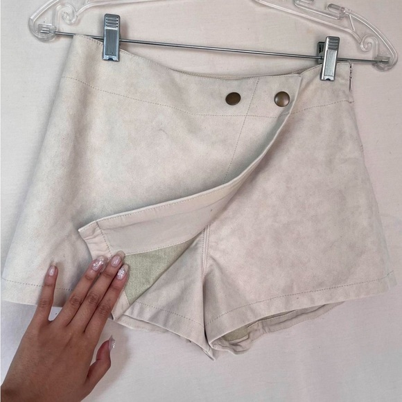 Free People beige asymmetrical skort - Picture 2 of 5